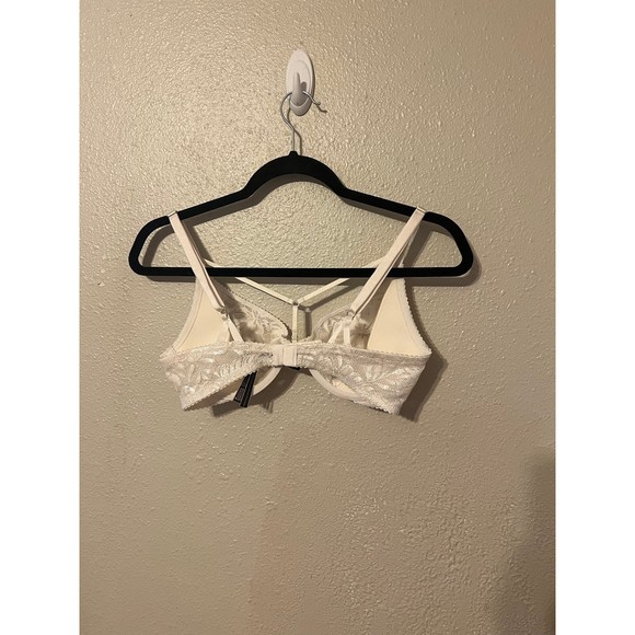 Victorias Secret White Lace Shimmer Very Sexy Unlined Plunge Bra Size 34D - Picture 5 of 5
